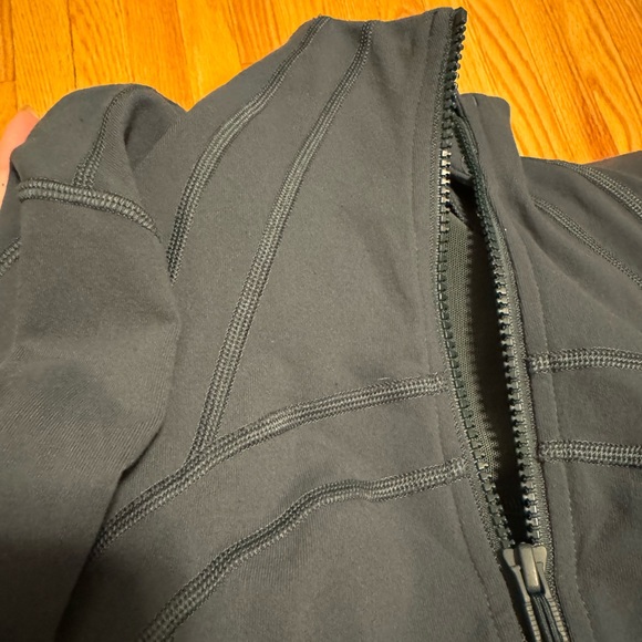 F Women's Lululemon athletica define athleisure jacket - Picture 3 of 6